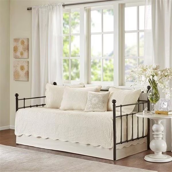 Madison Park MP13-5024 Tuscany 6 Piece Daybed Set - Ivory; Daybed, Madison Park, Mfr#: MP13-5024